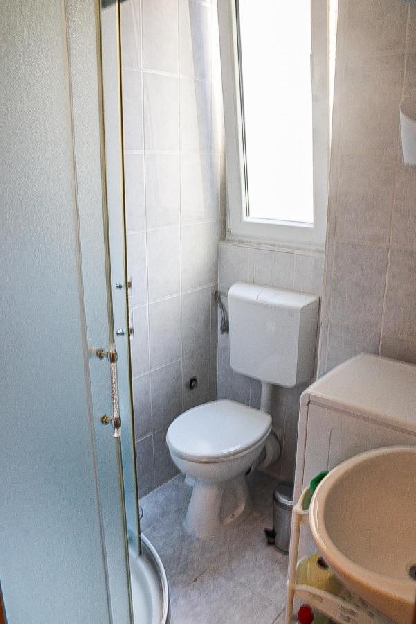 Antini Trudi Appartement Šibenik Buitenkant foto