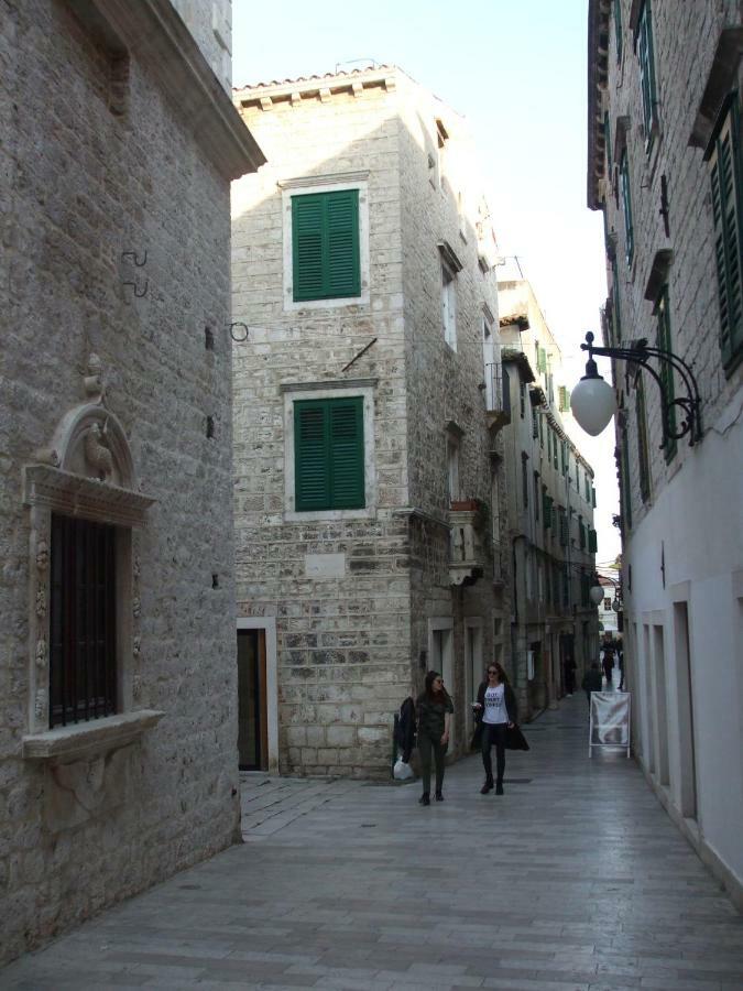 Antini Trudi Appartement Šibenik Buitenkant foto