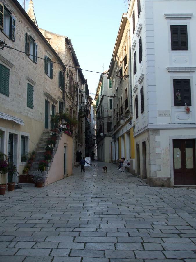 Antini Trudi Appartement Šibenik Buitenkant foto