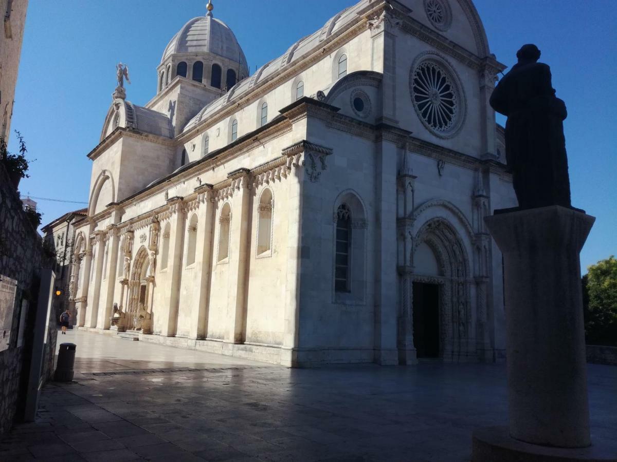 Antini Trudi Appartement Šibenik Buitenkant foto